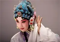 中國第一女演員，被5比特總統追求，為何她卻嫁給40歲老頭隱居農村