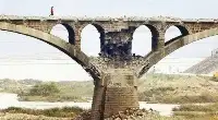 曾被鑒定為危橋的橋，380公斤炸藥引爆後，結果炸出一群“偽專家”