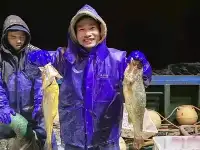 浙江一海船捕獲4000斤大黃魚，竟賣了957萬元，最低時僅7分錢1斤