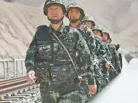 武警青海總隊執勤支隊某大隊大隊長楊富祥――“我們的使命就是守護天路”