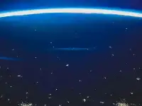 太空中太空人拍下遼寧兩座都市“最强夜景”