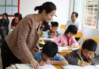 陝西10名教師被查處，得知原因後，師範生們略顯“不淡定”