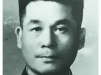 新中國成立後，特工紛紛歸隊，但此人繼續潜伏了19年