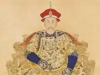 乾隆皇帝這個人，到底怎麼樣？為什麼說他是清朝最大的敗家子？