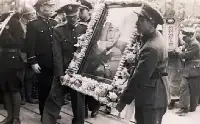 1946年戴笠去世，蔣介石悲痛萬分清點其遺產，隨後為何破口大駡？